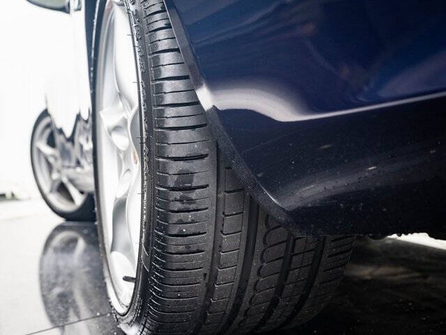 2003 Porsche 911 Carrera