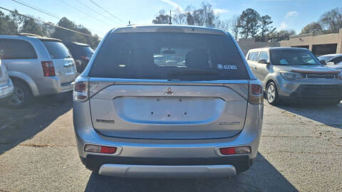 2015 Mitsubishi Outlander ES