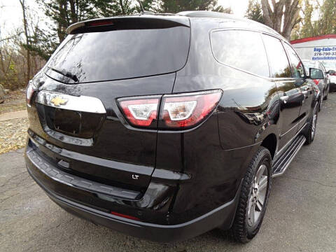 2017 Chevrolet Traverse LT