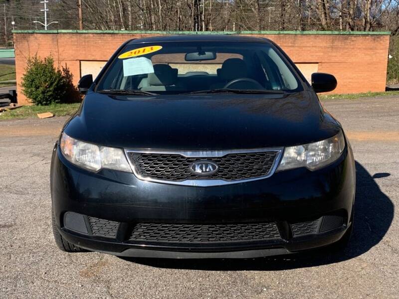 2013 Kia Forte for sale at Car ConneXion Inc in Knoxville TN