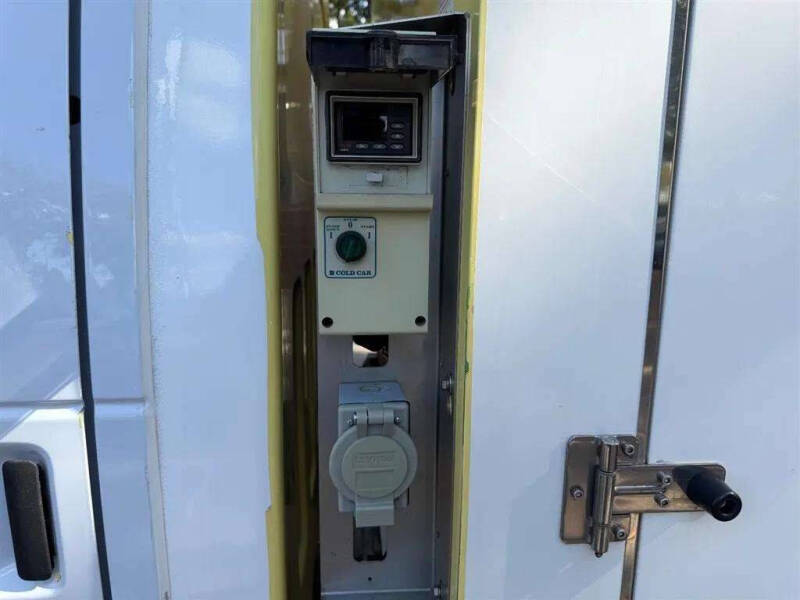 2017 Ford E-Series E-450 SD