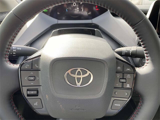 2026 Toyota Prius Plug-in Hybrid SE