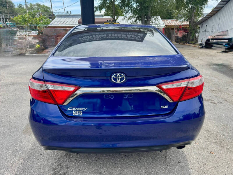 2015 Toyota Camry SE