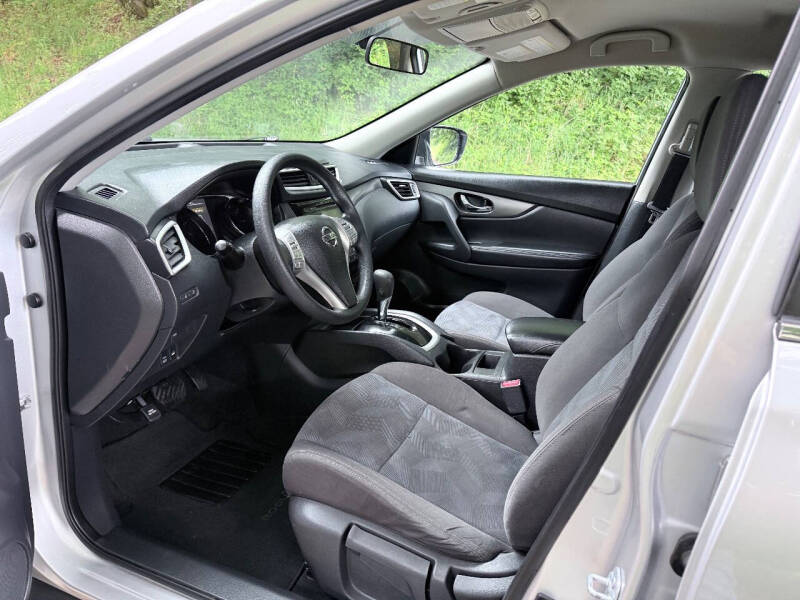 2016 Nissan Rogue S