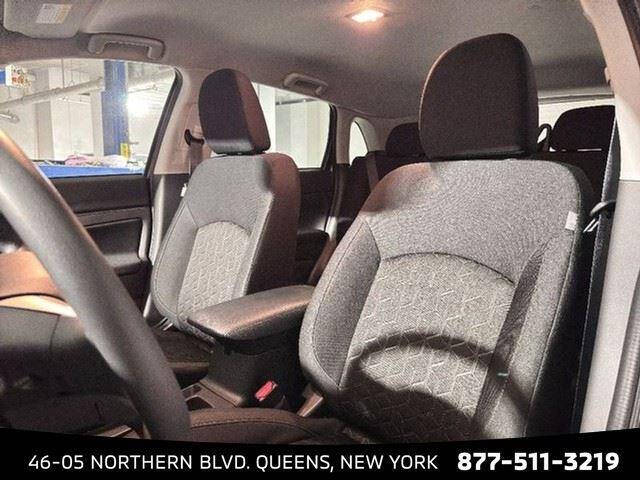 2025 Mitsubishi Outlander Sport ES