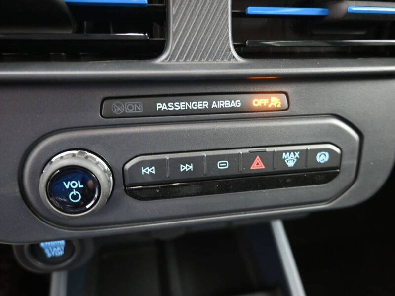 2025 Ford Maverick Lobo