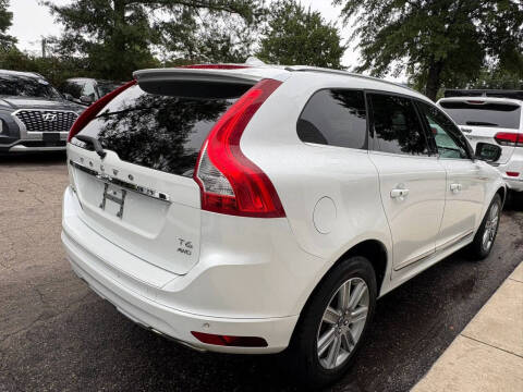 2016 Volvo XC60 T6 Drive-E