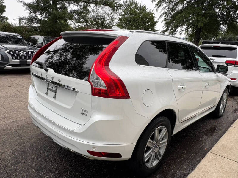 2016 Volvo XC60 T6 Drive-E