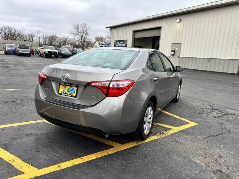 2016 Toyota Corolla LE