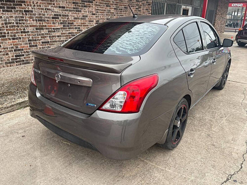 2016 Nissan Versa 1.6 S