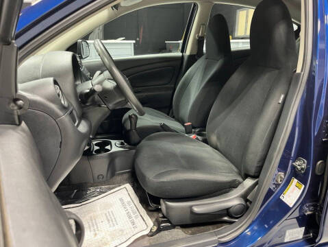 2013 Nissan Versa 1.6 S