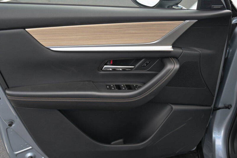 2025 Mazda CX-90 Plug-in Hybrid Premium Sport