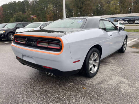 2016 Dodge Challenger SXT
