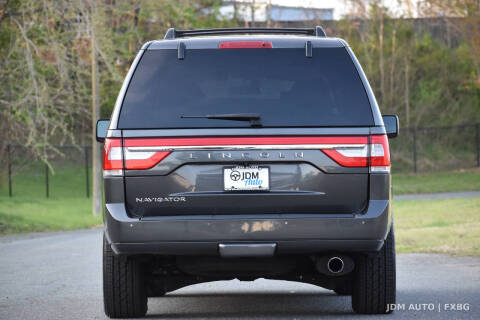 2017 Lincoln Navigator Select