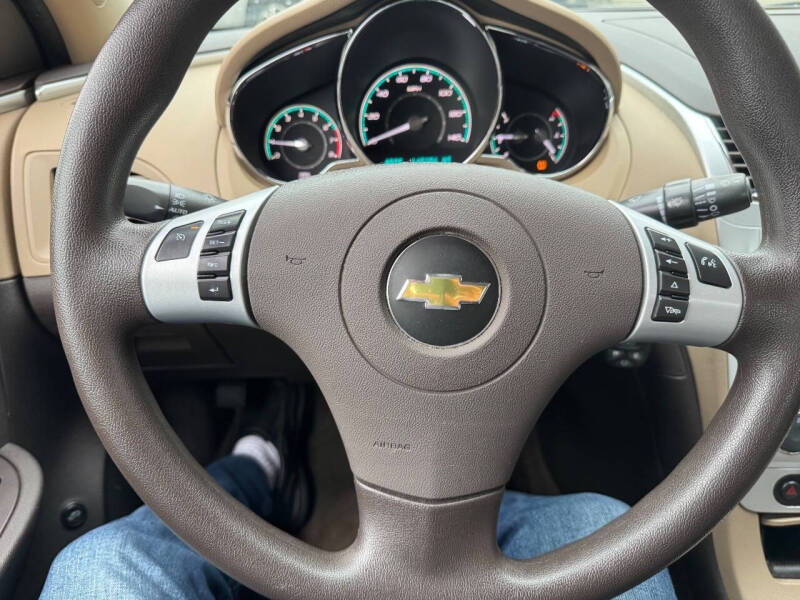 2012 Chevrolet Malibu LS