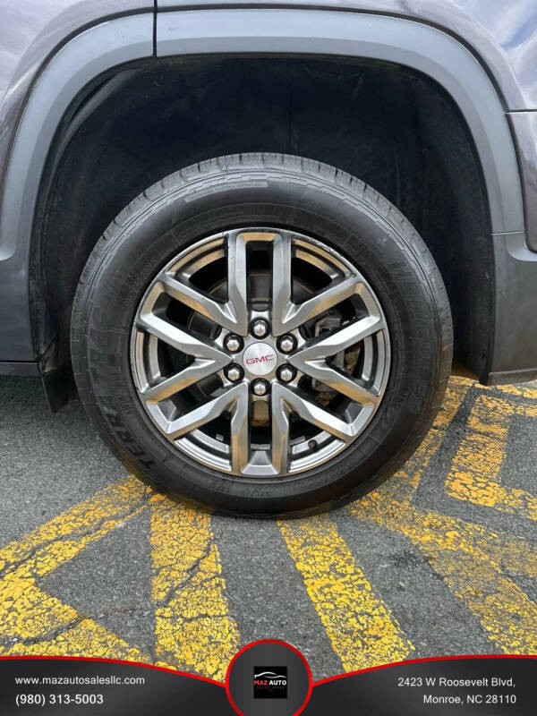 2017 GMC Acadia SLT-1