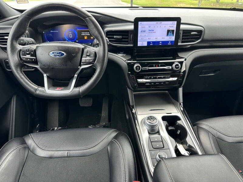 2023 Ford Explorer ST