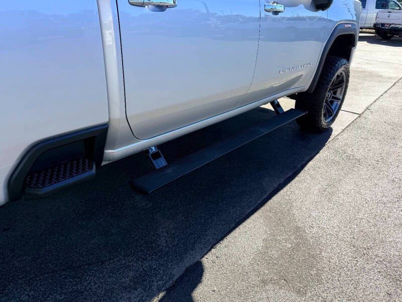2023 GMC Sierra 2500HD Denali