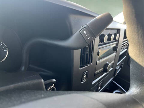 2023 Chevrolet Express 2500