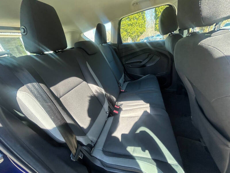 2016 Ford Escape S