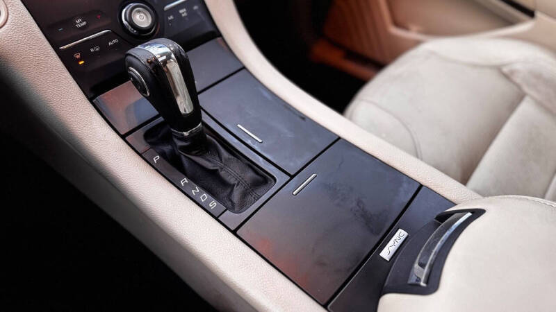 2016 Ford Taurus Limited