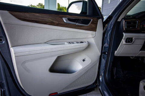 2026 Volkswagen Atlas SE