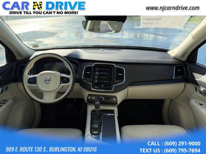 2020 Volvo XC90 T5 Momentum