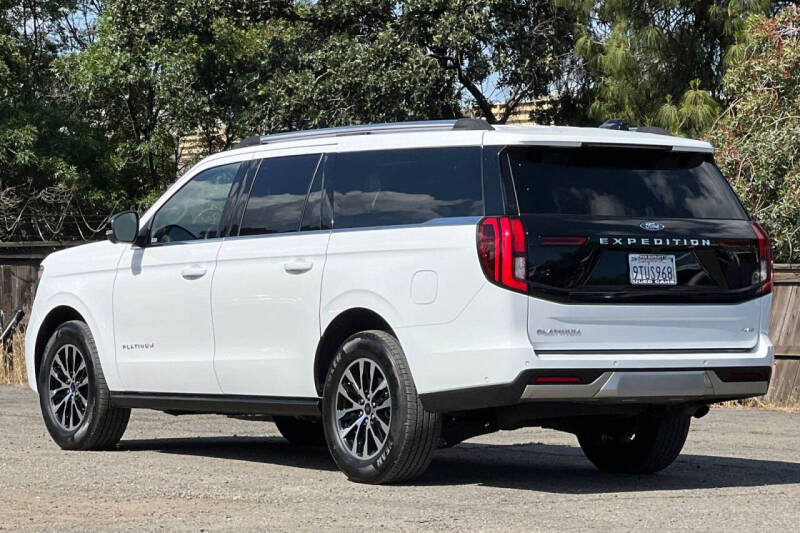 2025 Ford Expedition MAX Platinum