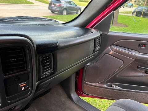 2004 Chevrolet Silverado 1500 LS
