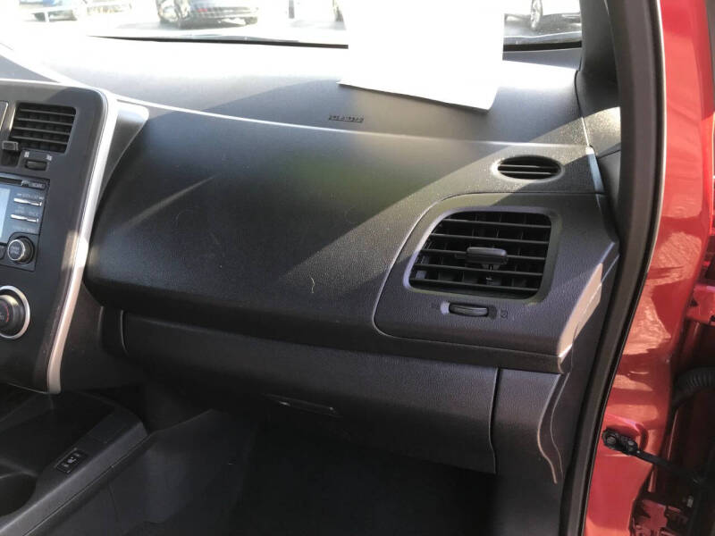 2013 Nissan LEAF S