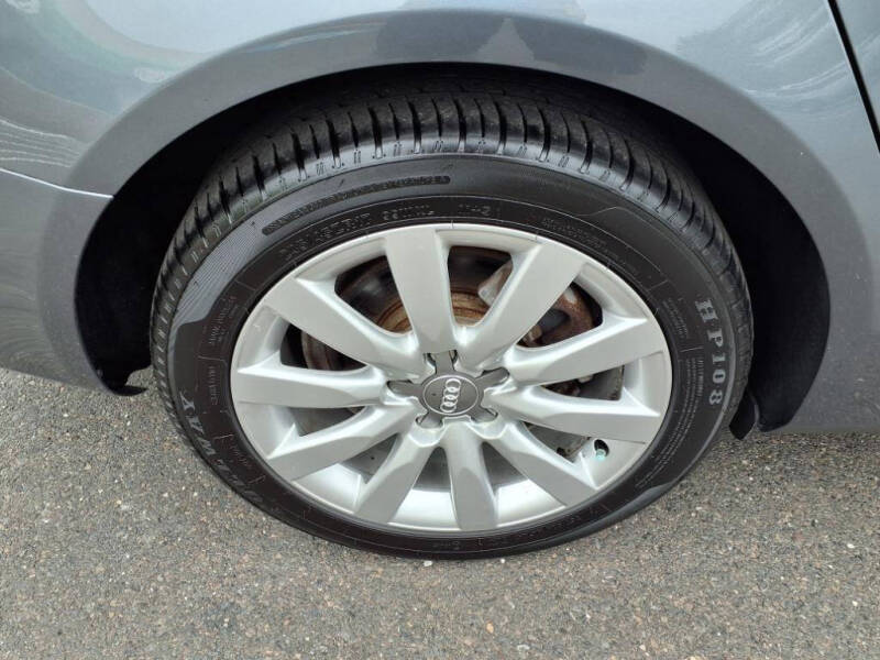 2013 Audi A4 2.0T quattro Premium