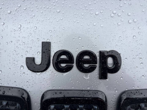2020 Jeep Cherokee Altitude