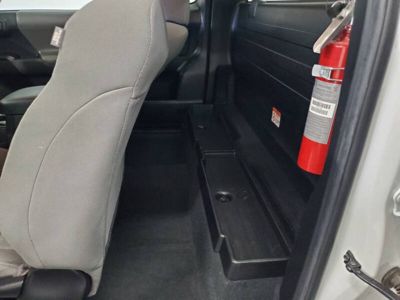 2021 Toyota Tacoma SR5