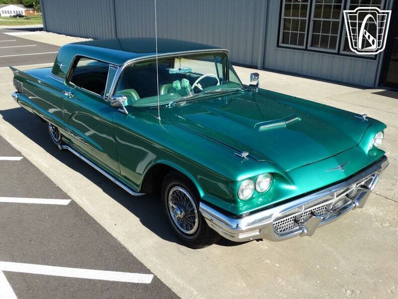 1960 Ford Thunderbird