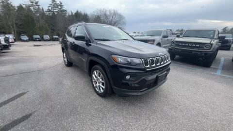 2024 Jeep Compass Latitude Lux