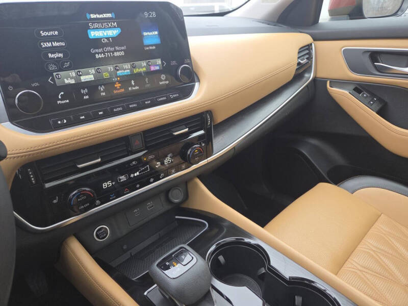 2022 Nissan Rogue Platinum