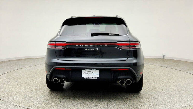 2024 Porsche Macan S