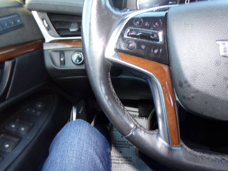 2019 Cadillac Escalade ESV Luxury