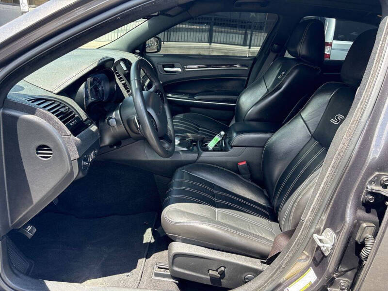 2022 Chrysler 300 S V6