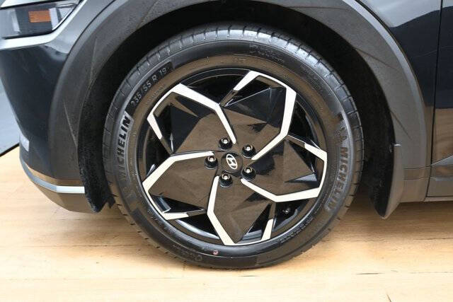 2024 Hyundai Ioniq 5 SE