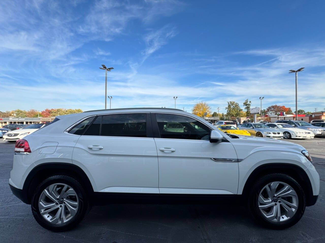 2020 Volkswagen Atlas Cross Sport for sale at Opus Motorcars in Utica, MI