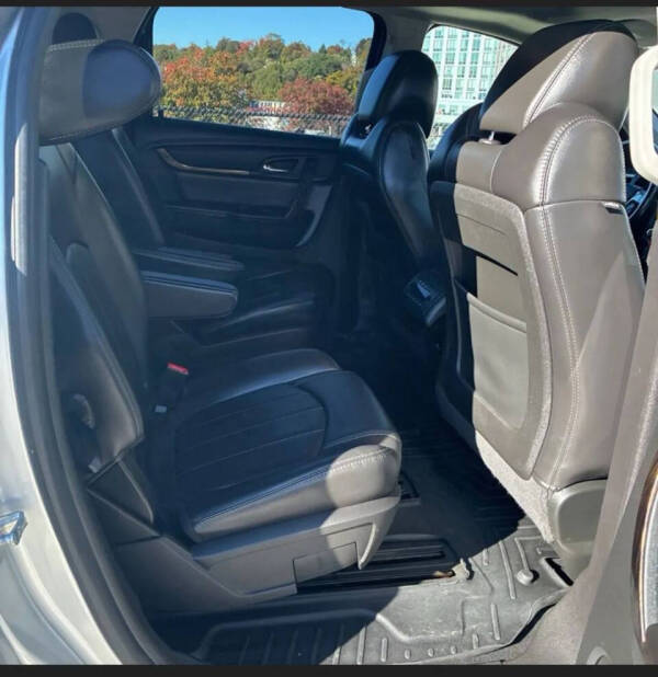 2015 GMC Acadia Denali