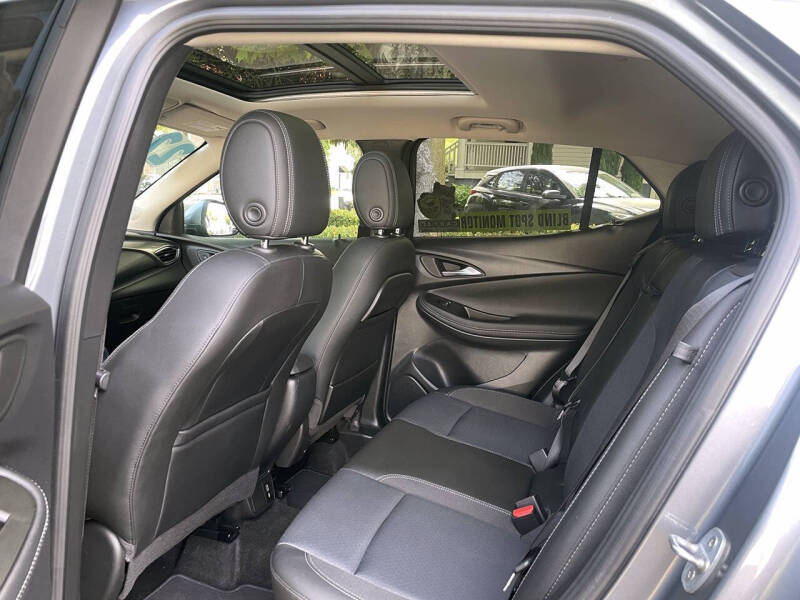 2022 Buick Encore GX Select