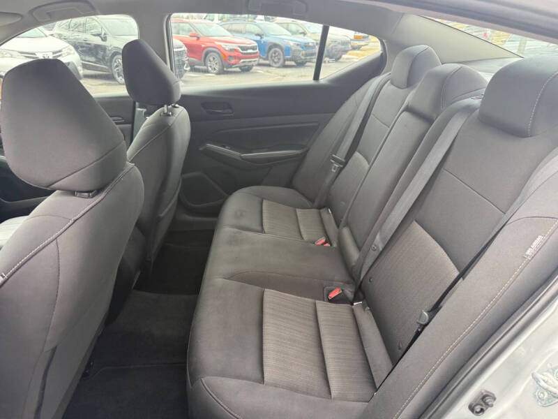 2024 Nissan Altima 2.5 SV