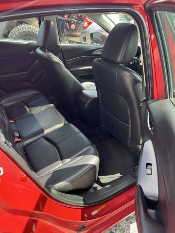 2018 Mazda MAZDA3 Touring