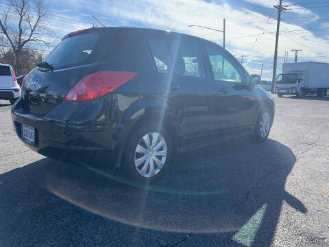 2012 Nissan Versa 1.8 S