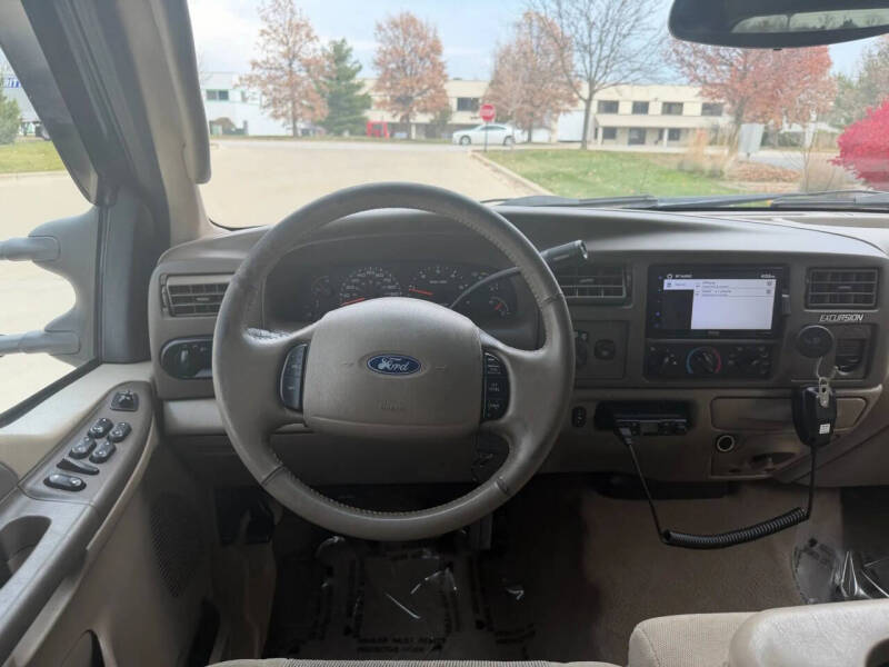 2003 Ford Excursion XLT