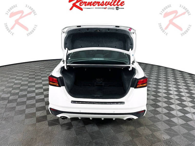 2021 Nissan Altima 2.5 SV