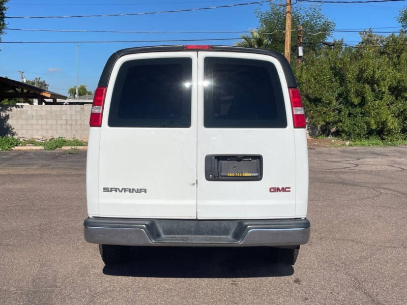 2019 GMC Savana 2500