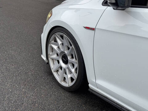 2019 Volkswagen Golf GTI